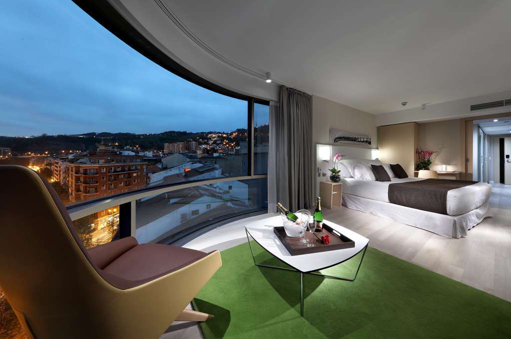 Barcelo Bilbao Nervion Hotell Rom bilde